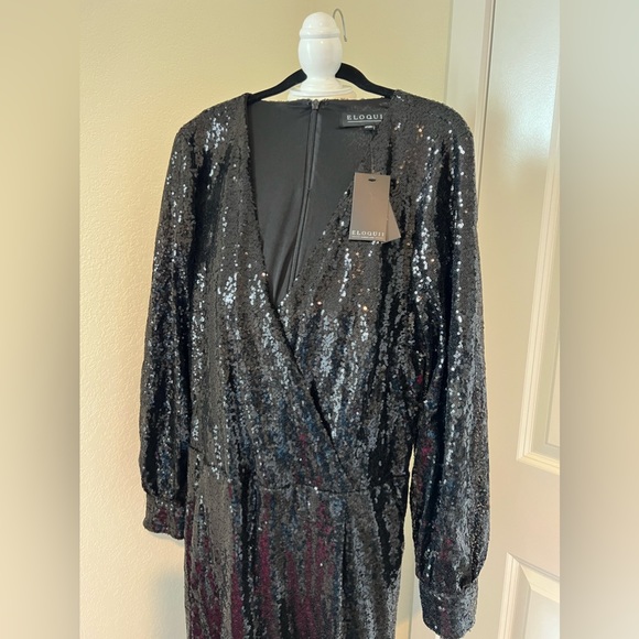 NWT sequin jumpsuit - Picture 4 of 6